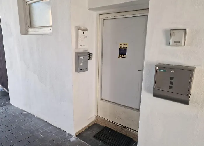 Apartament Gudzevic Fu A 4 *